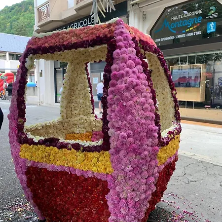 アパート Luchon Holidays, Parking, Wifi, Balcon, Cave, T3 8 Personnes