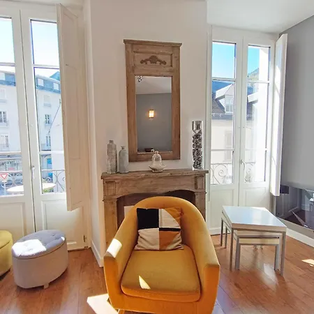아파트 Luchon Holidays, Parking, Wifi, Balcon, Cave, T3 8 Personnes Bagnères-de-Luchon